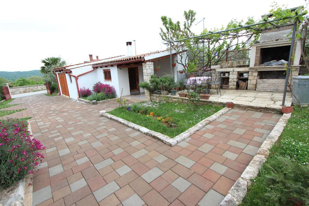 רוביני Guest House Liliana מראה חיצוני תמונה